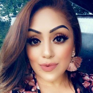 Meet your Posher, Jackie